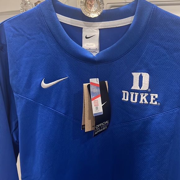 Nike Dri Fit Official Shirt - Picture 2 of 6